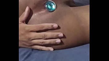 Brincando com o plug #anal #buttplug #plugged#ass #bussy