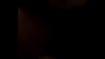 Жена писает