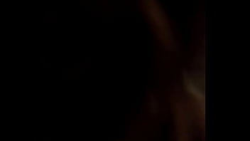 Жена писает