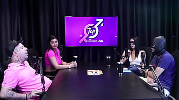 Se irritou com um homem porque chamou seu namorado de corno novinhos da imperium sheer red