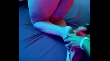 Casada se divertindo na rola de um negaooo