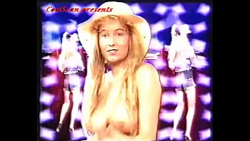 Big tits of the girl dare naked dance