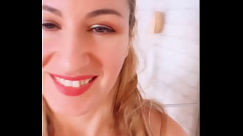 Petite vidéo sexy pour te souhaiter une très belle journée qu'