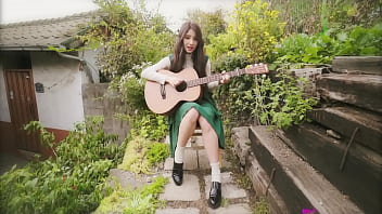 Heejin Solo Live Cover thumbnail