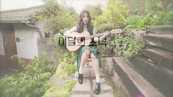 Heejin solo live cover
