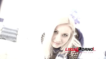 New huge butt slut nadine first anal with 2 guys 0% pussy sz843