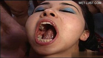 Casalinga blowjob instruction