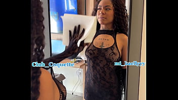 Her mirror must be so clean mi kaellyyy