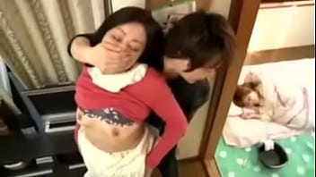 Madre de japon obtiene corrida dentro Madre de japon obtiene corrida dentro
