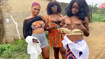 Phat booty african lesbian couple go wild fucking with huge double dildo