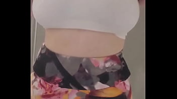 T'en penses quoi de mon gros cul