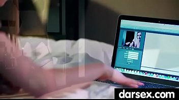 This girl hottie is such a gorgous lady 4