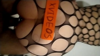 Follando de perrito con debbyhelena