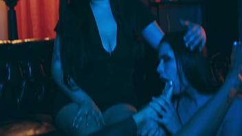 I'm your mistress and you listen to my instructions