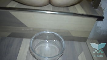 Who is she isis sun squirting