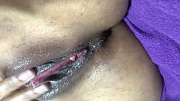 Necesito lamer coño