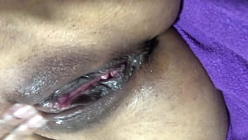 Necesito lamer coño