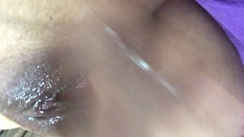 Necesito lamer coño