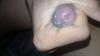 Me masturbo hasta hecharla toda