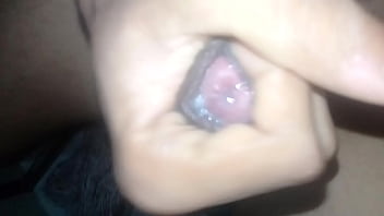 Me masturbo hasta hecharla toda