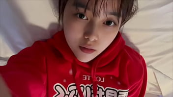 雪見だいふくの可愛い洋服着ながらオナニー。セフレ5人くらい欲しい ファンクラブで募集してます。。