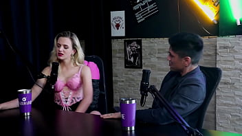Fazia A Mãe Sair De Casa Pra Transar Tem Fetiche Em Sururba Não Batia Punheta E O Seu Quarto Vermelho Adryh Prcybylovicz E Alex Hanndrykxi Sheer Red thumbnail