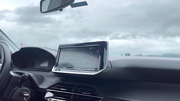 Mulher uber pega cliente viagem rio de janeiro são paulo pagamento da viagem da o cu ele gozar dentro do cuzinho da uber