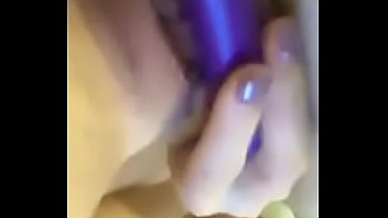 Gostosa se masturbando