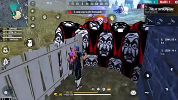 Caindo de boca nas granada