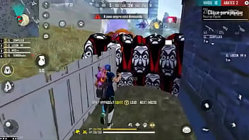 Caindo de boca nas granada