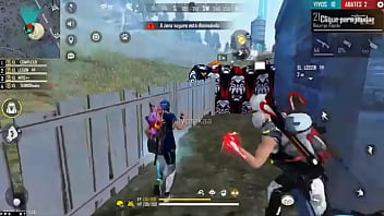 Caindo de boca nas granada