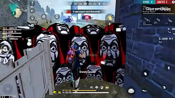 Caindo de boca nas granada