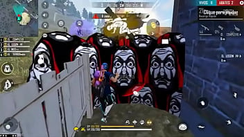 Caindo de boca nas granada