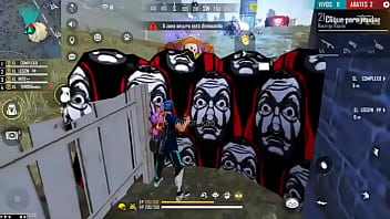 Caindo de boca nas granada