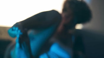 Emilly is here with her hot and pretty feet Emilly is here with her hot and pretty feet