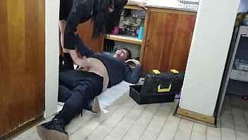 Boss ladies for a nice fuck