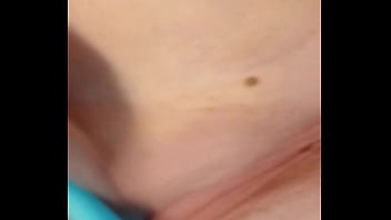 Aluramariebaker squirts on screen for you she can't stop herself