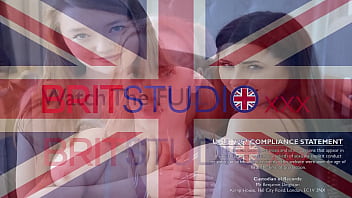 Victoria's first ever school girl blowbang