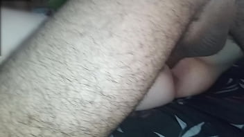 Humilhando corno com pau monstro do amigo