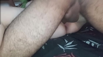 Humilhando corno com pau monstro do amigo