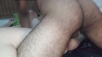 Humilhando corno com pau monstro do amigo