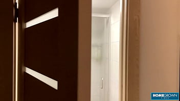 Irresistible asian babe soffie ana gets a wet fantasy session