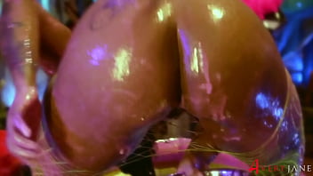 Sexy slimy messy ebony anal gaping