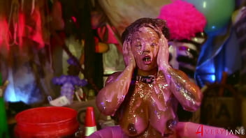 Sexy slimy messy ebony anal gaping