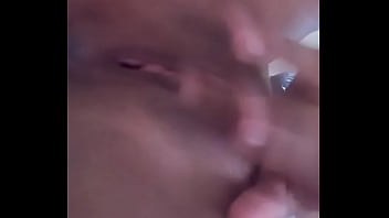 Mi prima caliente se graba para mi