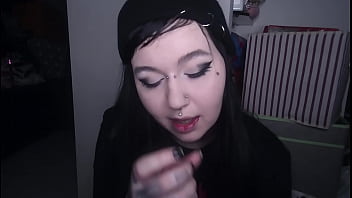 Slutty emogirl suck cock