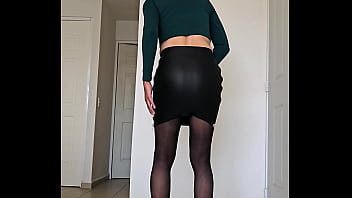 Sofia natalia colin se corre en sus medias trailer