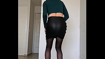 Sofia natalia colin se corre en sus medias trailer