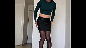 Sofia natalia colin se corre en sus medias trailer