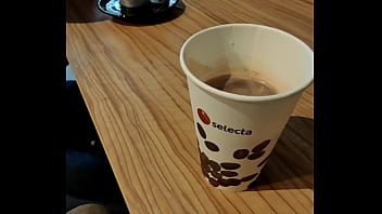 Tu te rappelles mon excursion à lyon et bien sur le retour je me suis